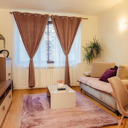 Downtown Apartment Boutique Green Garden Unirii Bukarest Exteriör bild