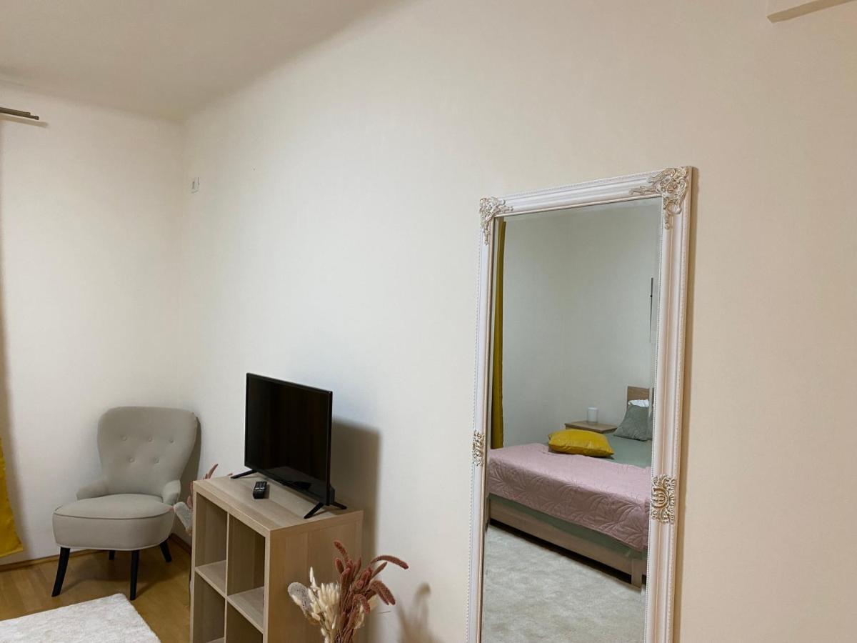 Downtown Apartment Boutique Green Garden Unirii Bukarest Exteriör bild