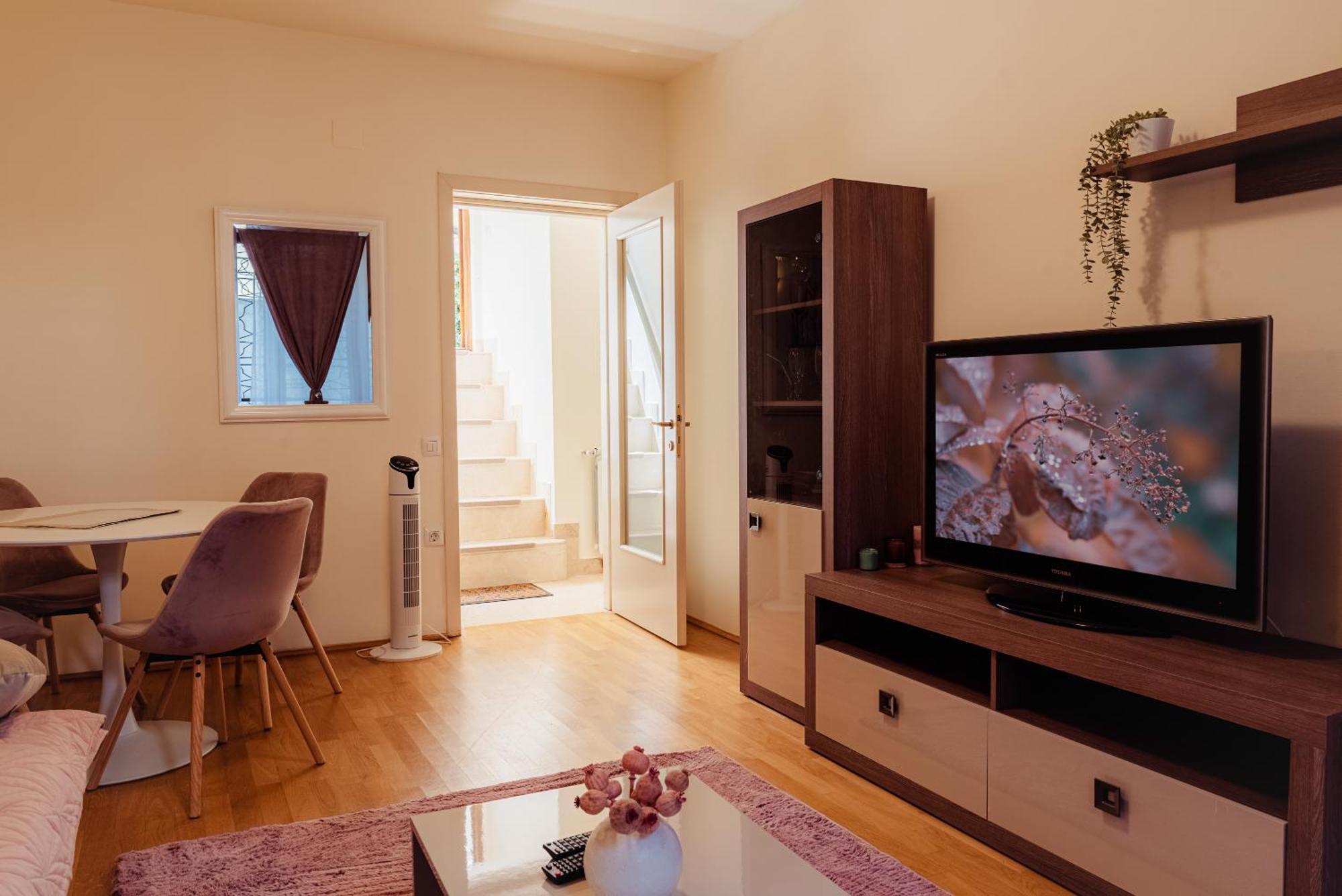 Downtown Apartment Boutique Green Garden Unirii Bukarest Exteriör bild