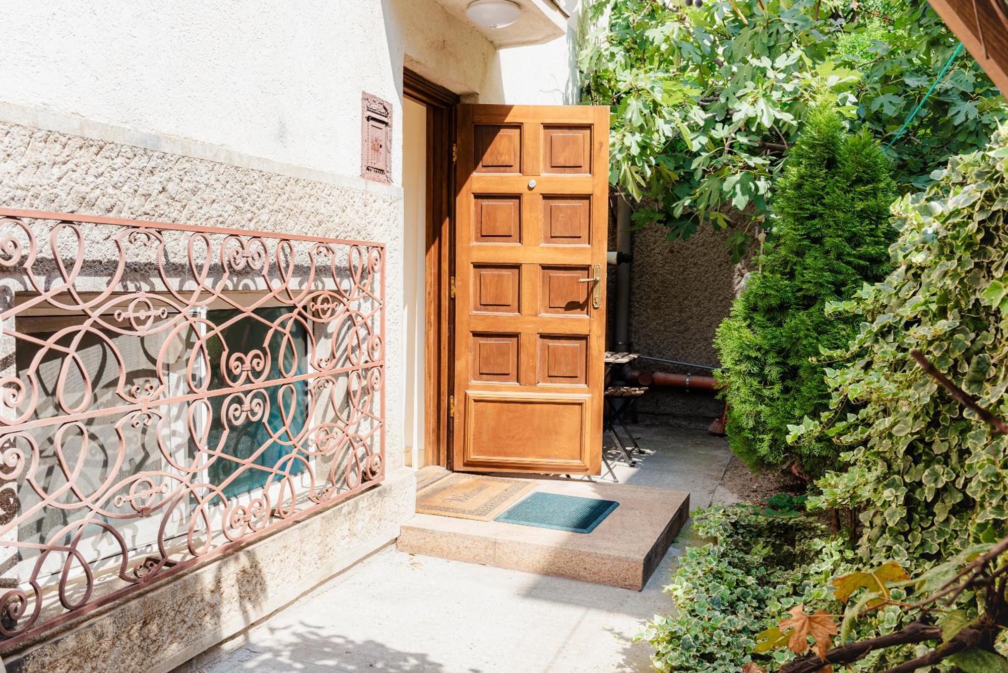 Downtown Apartment Boutique Green Garden Unirii Bukarest Exteriör bild